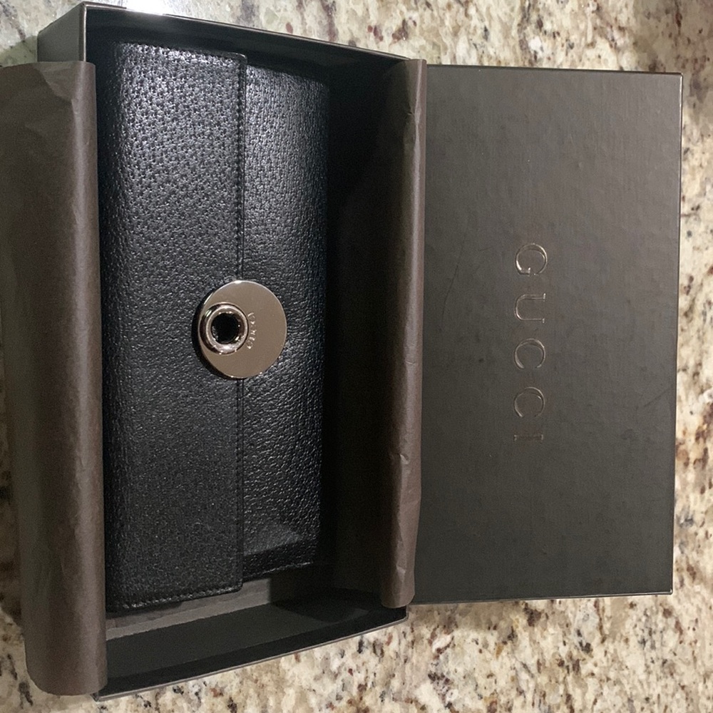Gucci Eclipse Wallet - image 1